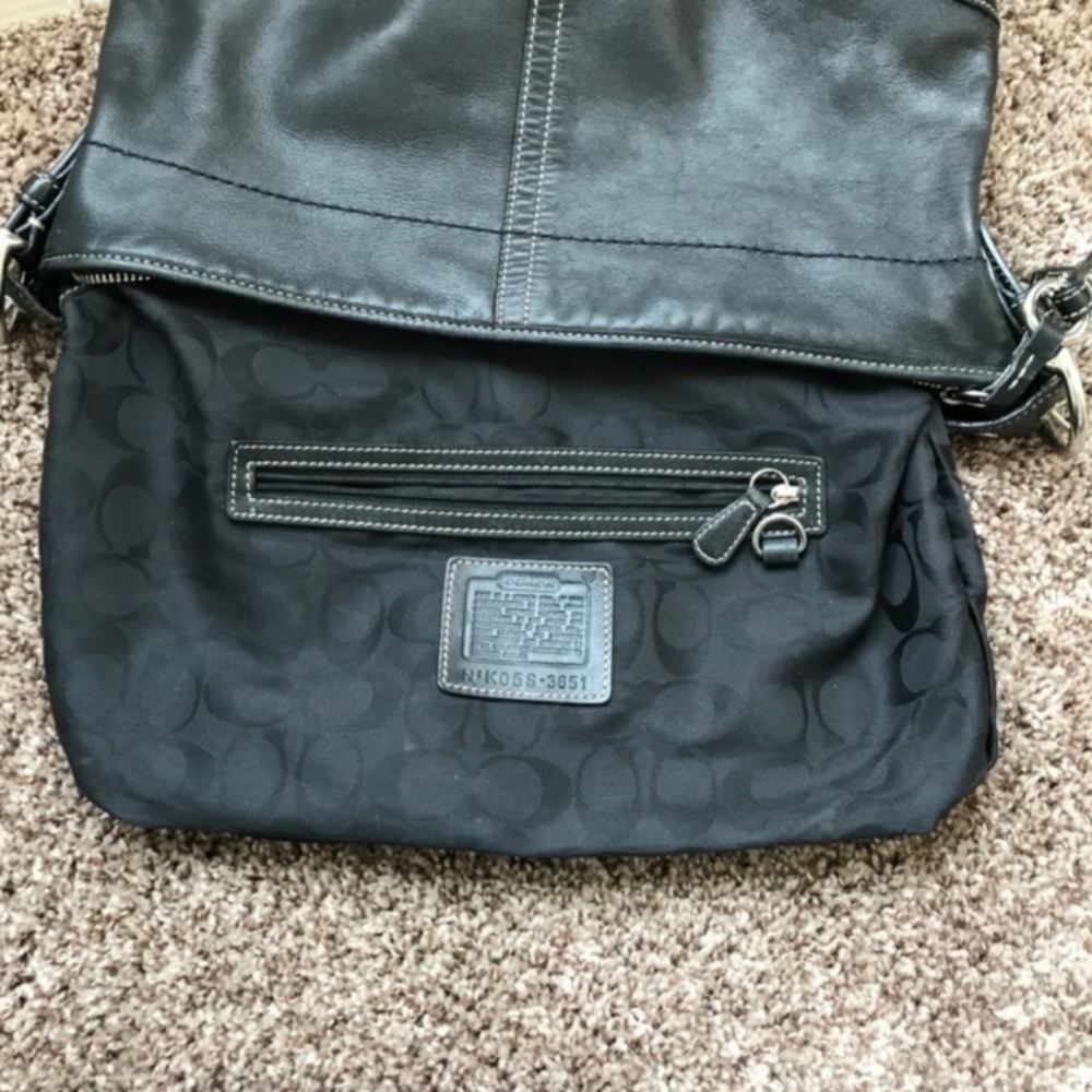 Authentic Coach Purse - Picture 3 of 5